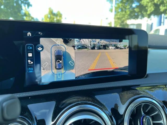 Mercedes-Benz A 200 AMG Line