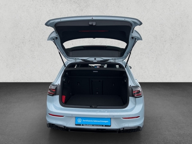 Volkswagen Golf 1.5 TSI Golf VIII R-Line