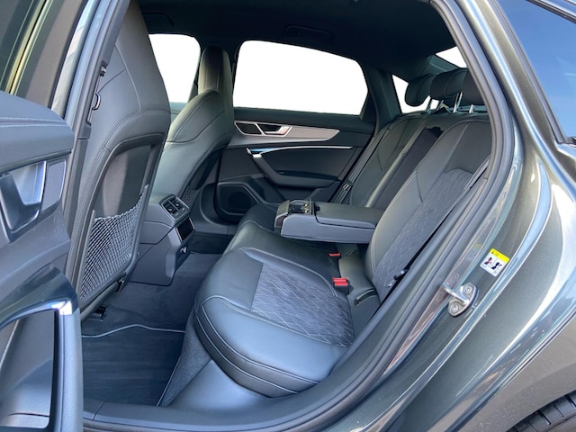 Audi S6 Quattro Sedan