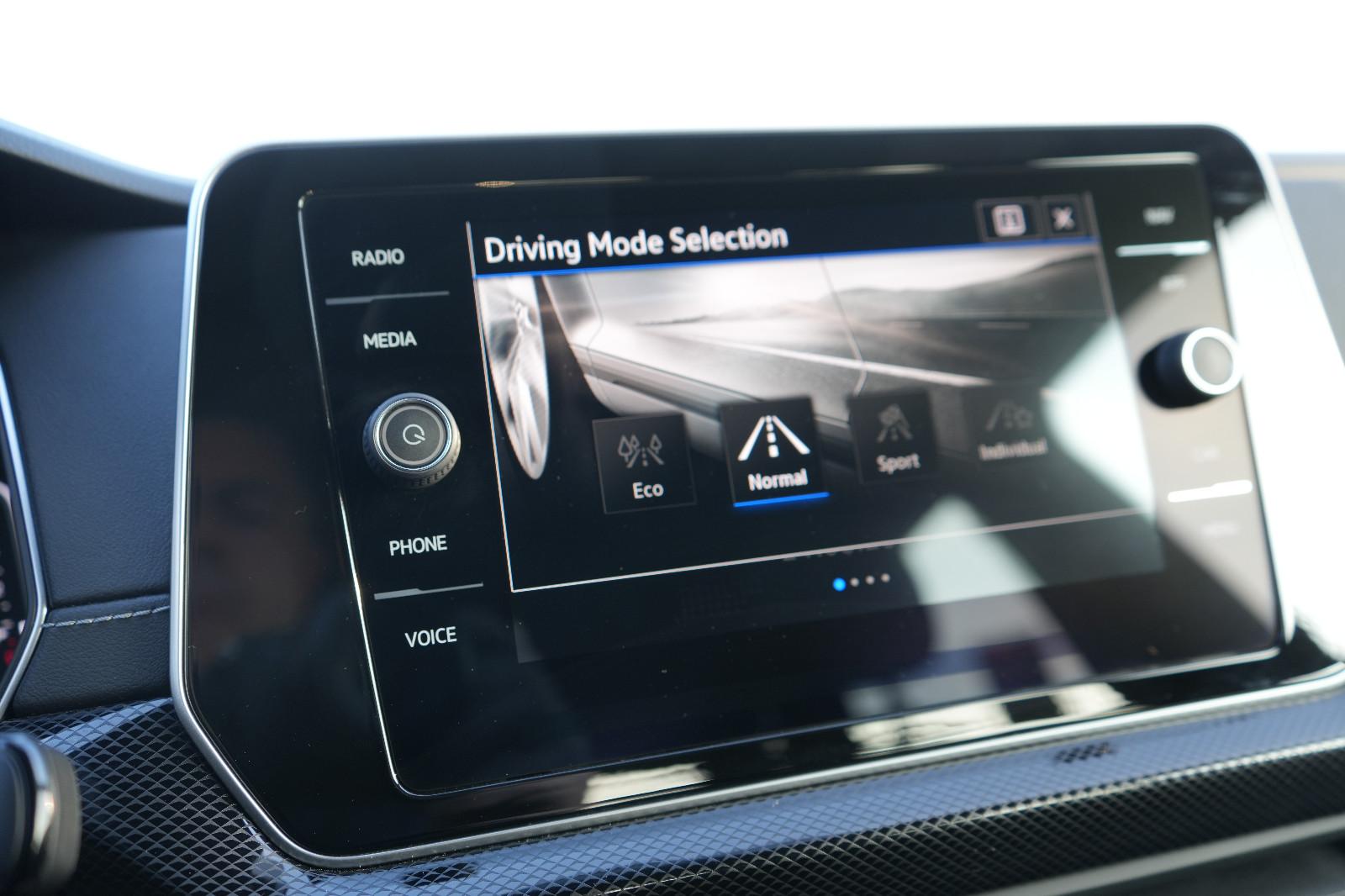 Volkswagen T-Cross Pro R-Line