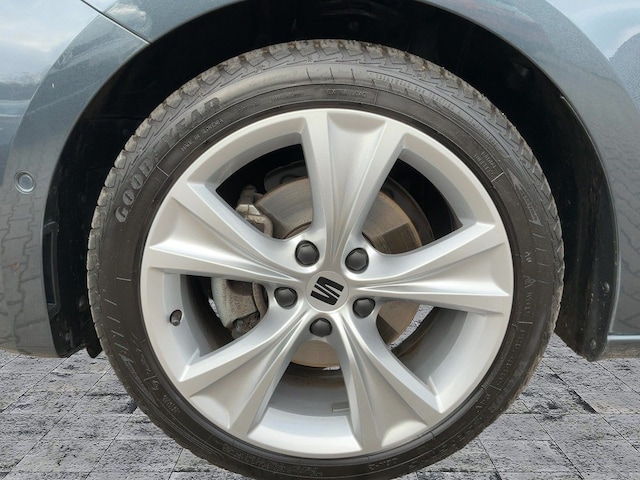 Seat Leon 1.5 eTSI DSG FR-lijn