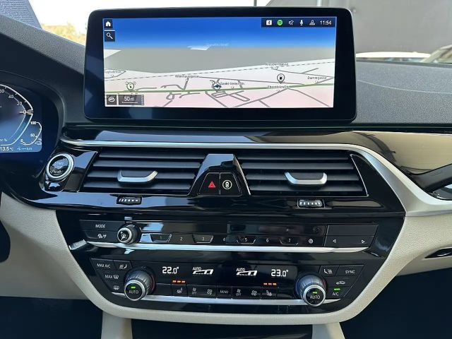 BMW 530 530e Touring