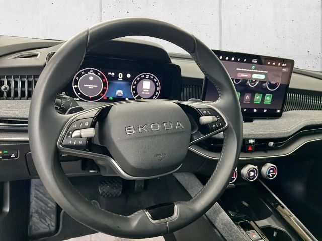 Skoda Superb 2.0 TDI Combi Selection