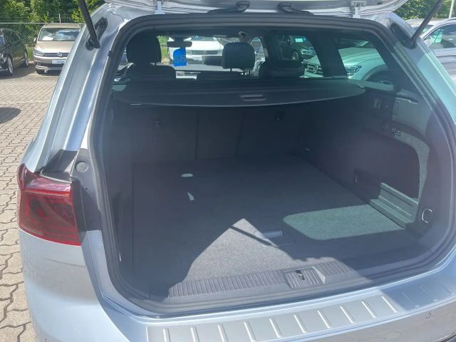 Volkswagen Passat DSG R-Line Variant