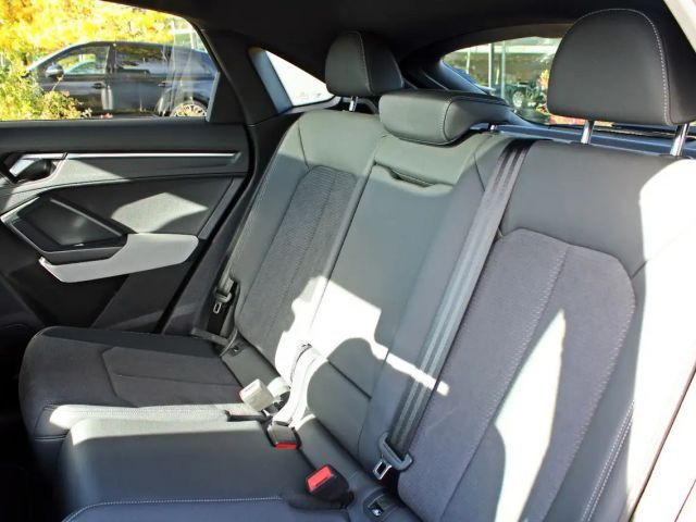 Audi Q3 35 TFSI S-Line Sportback