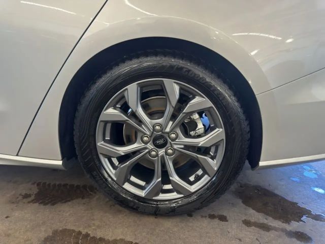 Ford Focus EcoBoost ST Line Wagon