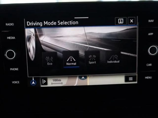 Volkswagen T-Roc DSG R-Line