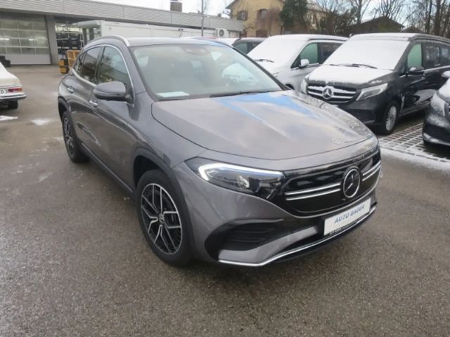 Mercedes-Benz EQA 300 4MATIC AMG Line