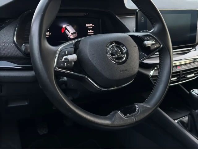 Skoda Octavia 2.0 TDI Combi Style Style