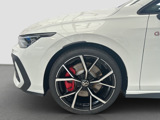 Volkswagen Golf 2.0 TSI Golf VIII