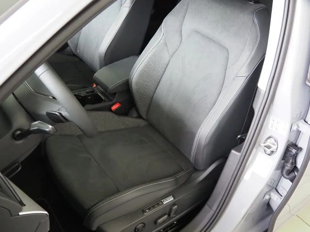 Volkswagen Golf Business DSG Variant