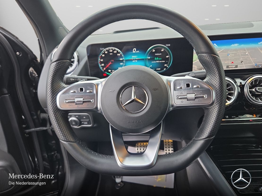 Mercedes-Benz EQA 300 4MATIC