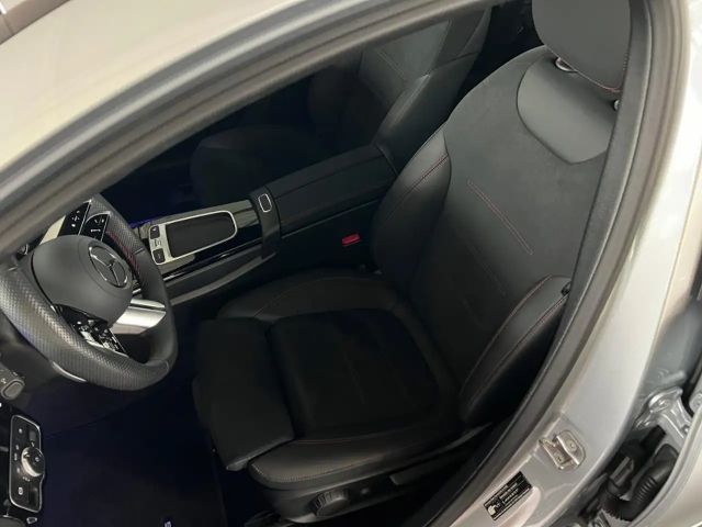 Mercedes-Benz A 180 AMG Line