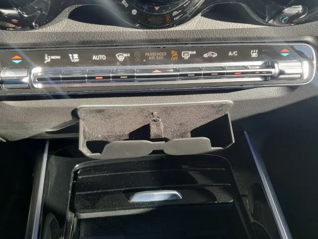 Mercedes-Benz EQB 250