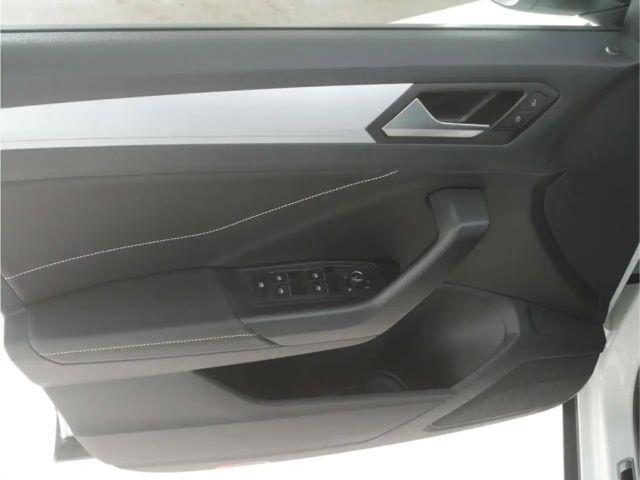 Volkswagen T-Roc 1.5 TSI DSG