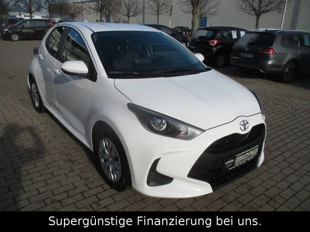 Toyota Yaris Comfort Hatchback