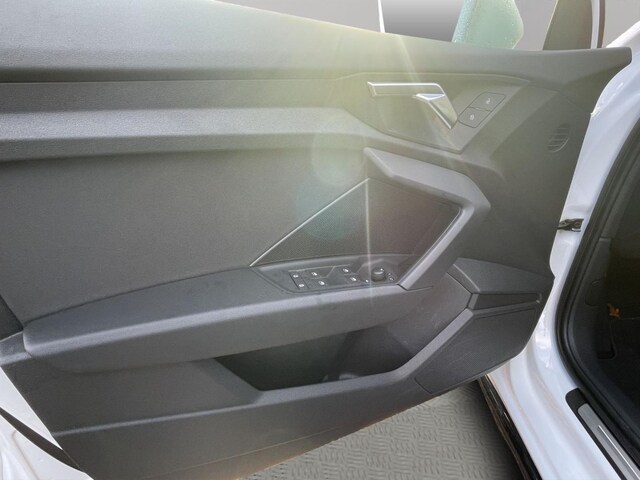 Audi A3 30 TFSI S-Line Sportback