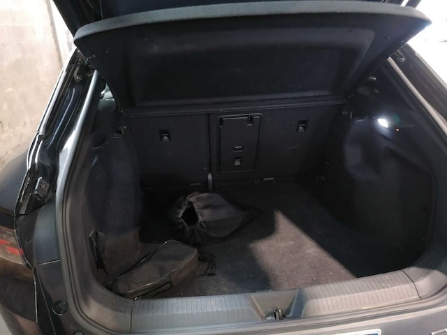 Volkswagen ID.4 Navi AHK Wärmepumpe Keyless ACC W-Pumpe 360