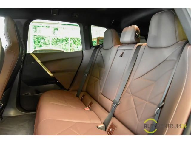 BMW iX 40 SkyLounge Massage HK HUD Soft Laser 360