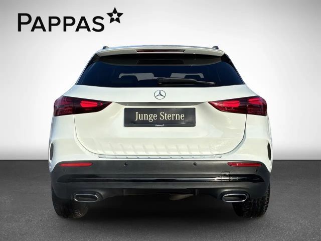 Mercedes-Benz GLA 200 AMG Line GLA 200 d