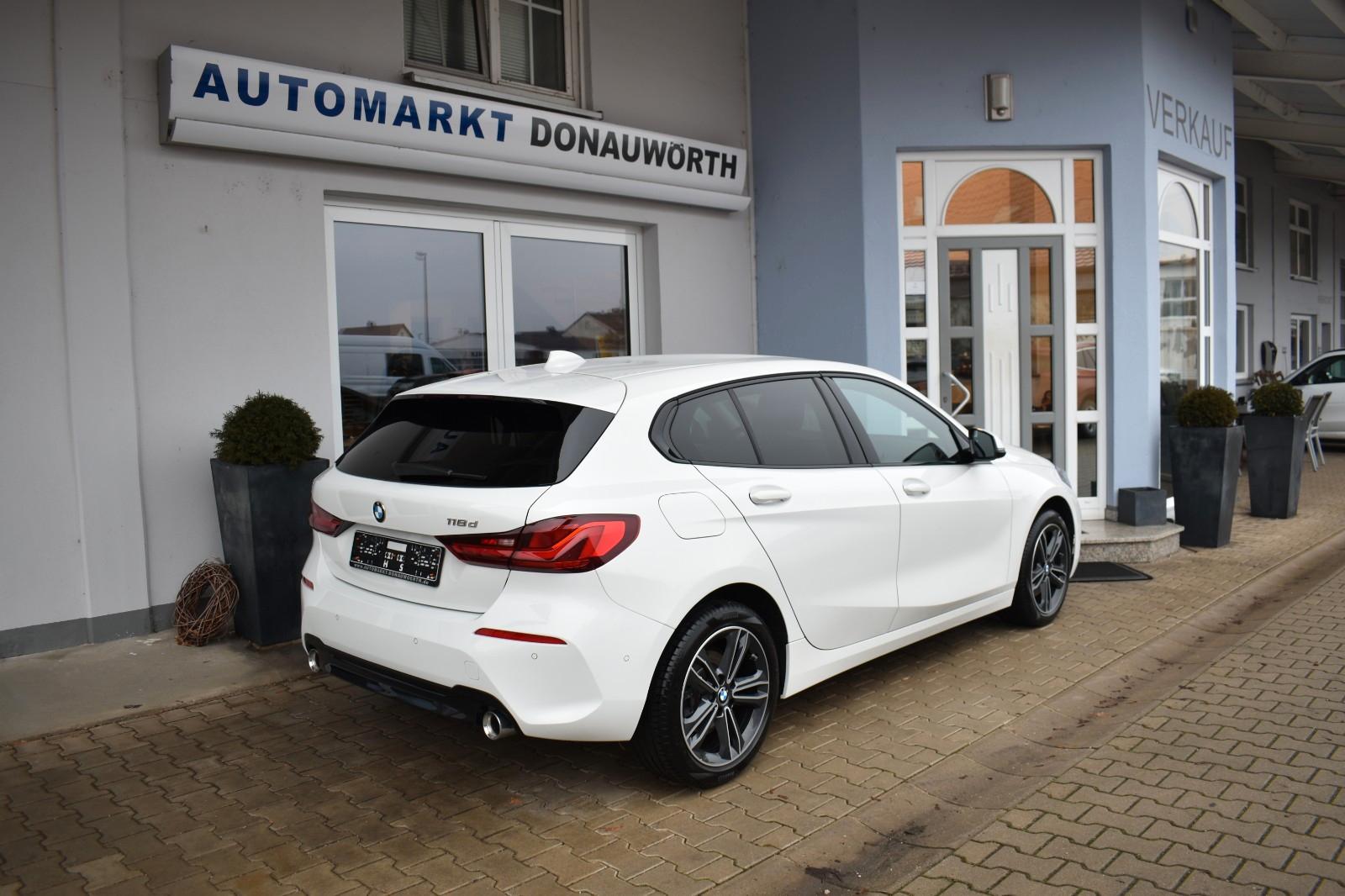 BMW 118 118d Sedan Sport Line