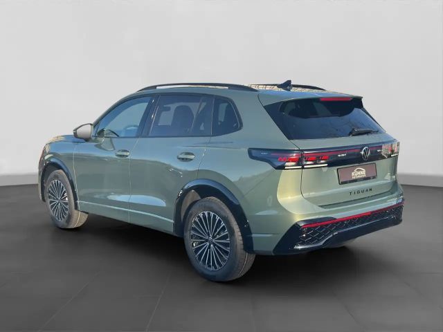 Volkswagen Tiguan 2.0 TDI DSG R-Line Style