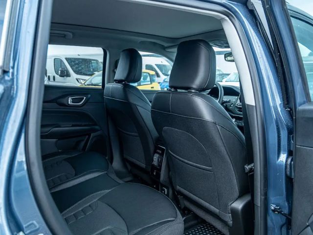 Jeep Compass MY25 NORTH STAR