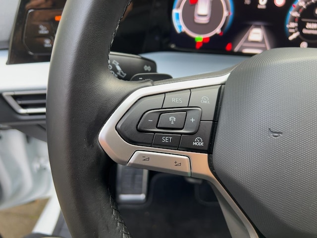 Volkswagen Golf 2.0 TDI DSG Golf VIII Variant