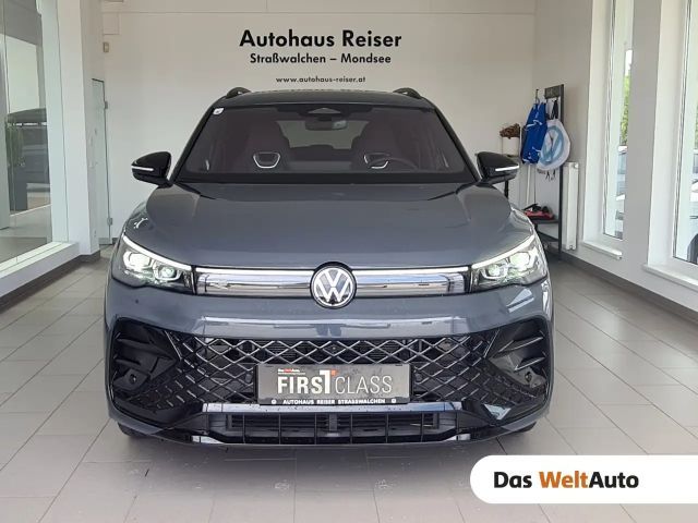 Volkswagen Tiguan 4Motion DSG R-Line