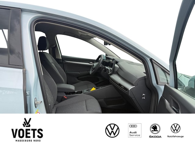 Volkswagen Golf 1.5 eTSI DSG