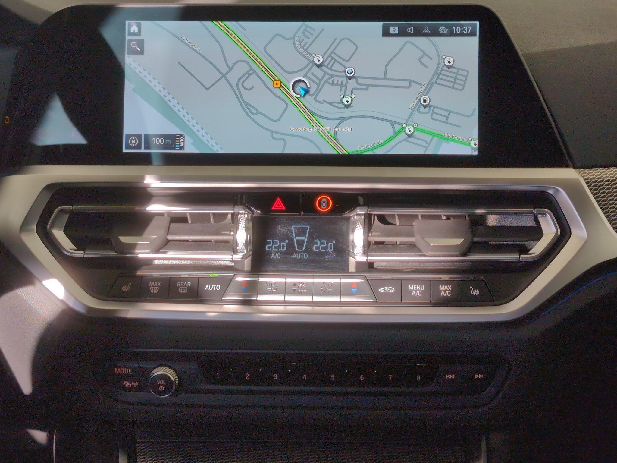 BMW 330 330e Touring