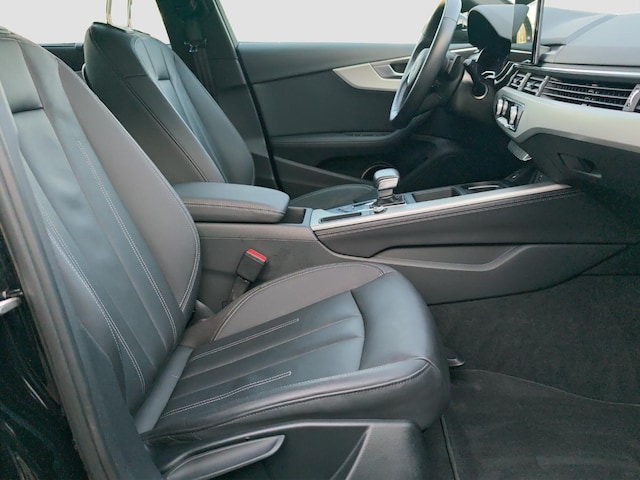 Audi A4 40 TFSI Avant S-Tronic