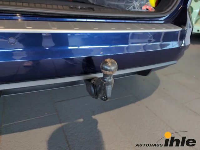 Volkswagen Touran DSG Highline