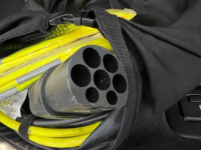 BMW 330 330e Touring