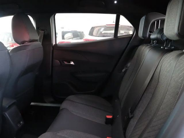 Peugeot 2008 Allure Pack EAT8