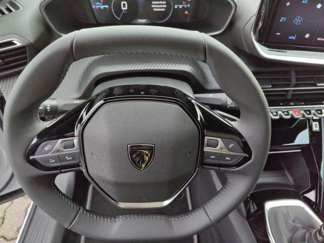 Peugeot 2008 Allure Pack PureTech