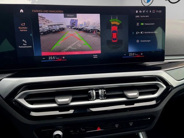 BMW 330 330i Sedan xDrive