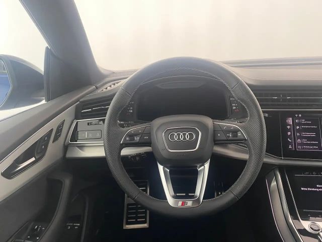 Audi Q8 55 TFSI Hybride Quattro