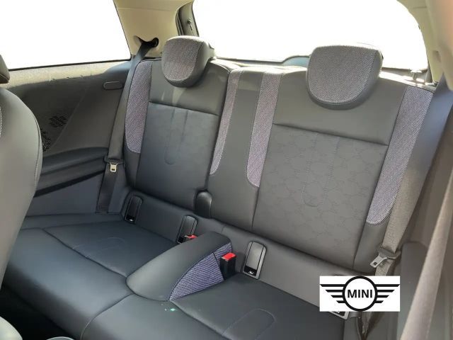 MINI Cooper Classic Trim Lenkradheizung Pano Head Up Display