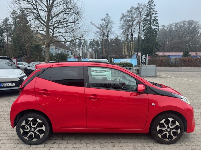 Toyota Aygo 5-deurs Team D