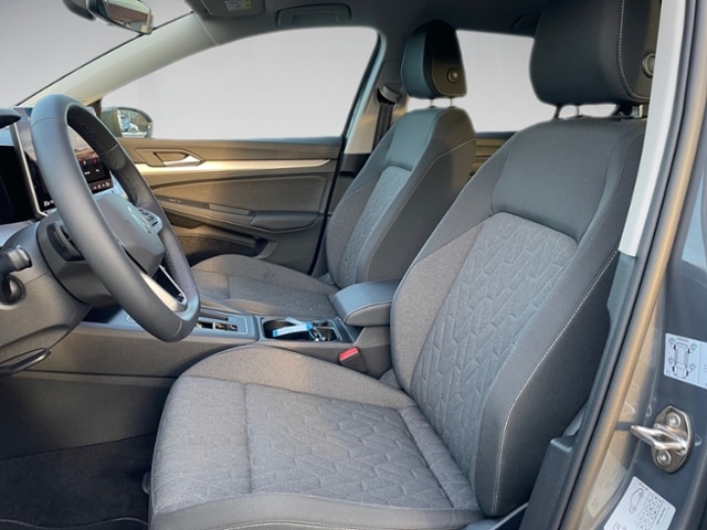 Volkswagen Golf 1.5 eTSI DSG Golf VIII