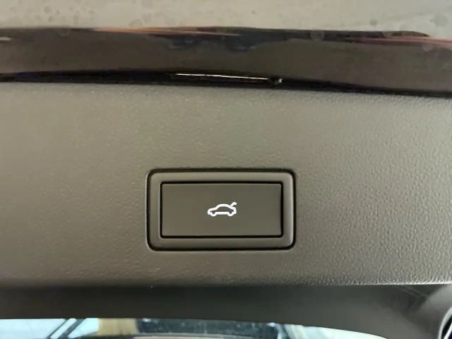 Volkswagen Golf Business DSG Variant