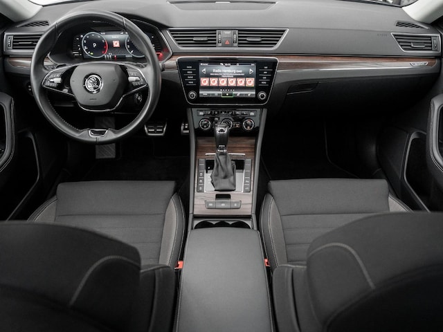 Skoda Superb 2.0 TSI Combi