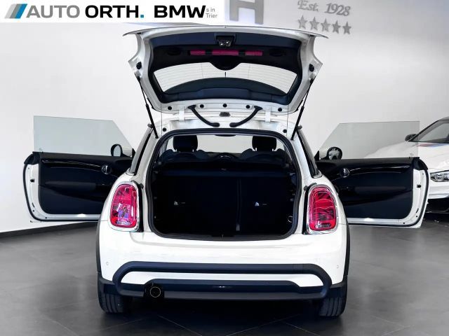 MINI One One AUTOM. NAVI LED PANO SPORTSITZ DIG.TACHO SHZ