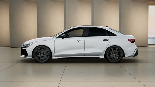 Audi RS3 Quattro S-Tronic Sedan