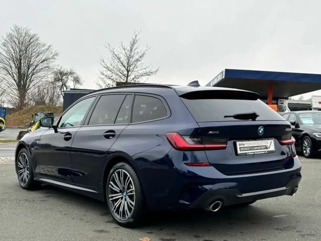BMW 320 320e M-Sport Touring xDrive