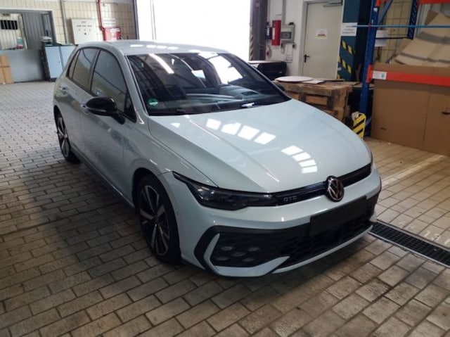 Volkswagen Golf eHybrid