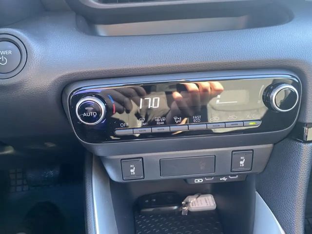 Mazda 2 Exclusive-line