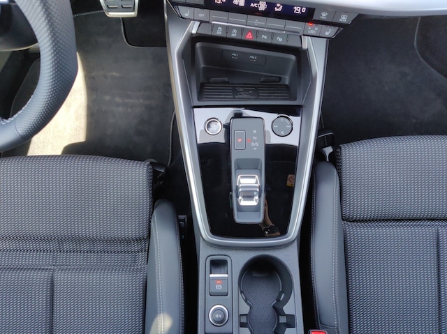Audi A3 35 TFSI S-Line S-Tronic Sportback