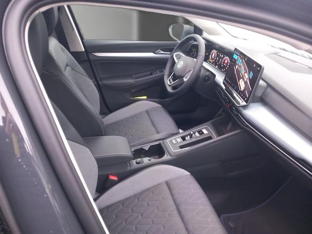 Volkswagen Golf 1.5 eTSI DSG Golf VIII